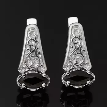 Серьги сапфир черный (серебро 925 пр.) огранка