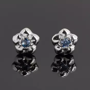 Серьги сапфир (серебро 925 пр. родир. бел.) пуссеты огранка