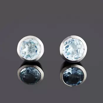 Серьги топаз голубой (серебро 925 пр.) пуссеты огранка