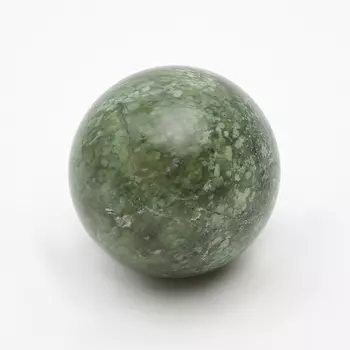 Шар жадеит 5 см