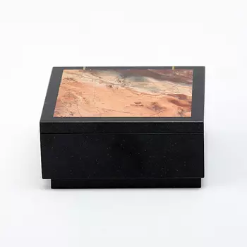 Шкатулка долерит, яшма уральская 7х7х3,5 см