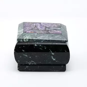 Шкатулка змеевик, чароит 8х8х5,5 см