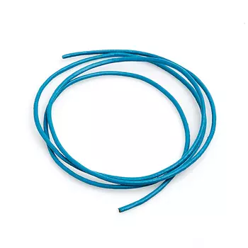 Шнурок (голубой) 70 см (натуральная кожа)