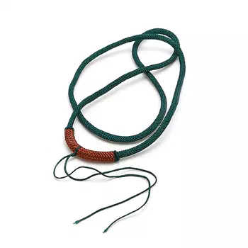Шнурок (зеленый) 62 см