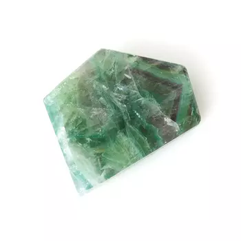 Срез флюорит S (4-7 см)