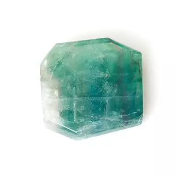 Срез флюорит S (4-7 см)