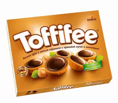 Конфеты орешки в карамели Toffifee