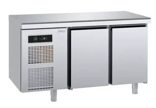 Холодильный стол SAGI