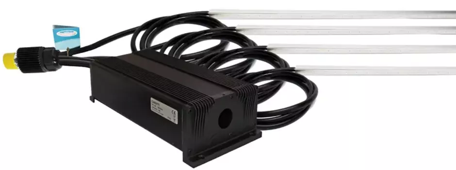 Комплект с проектором CARIITTI