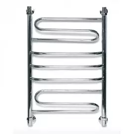 Водяной полотенцесушитель шириной 610 - 700 мм Ника