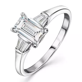 Кольцо c бриллиантами