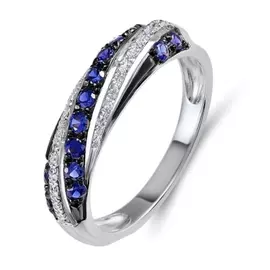 Кольцо c бриллиантами и сапфирами