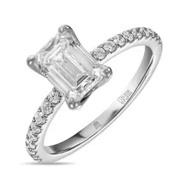 Кольцо c выращенным бриллиантом