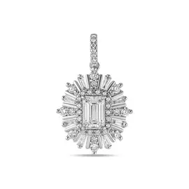 Подвеска c бриллиантами