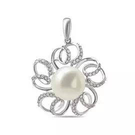 Золотая подвеска c бриллиантами и жемчугом