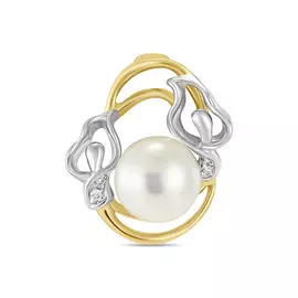 Золотая подвеска c бриллиантами и жемчугом