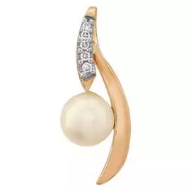 Золотая подвеска c бриллиантами и жемчугом