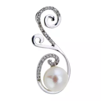 Золотая Подвеска c бриллиантами и жемчугом