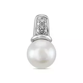 Золотая подвеска c бриллиантами и жемчугом