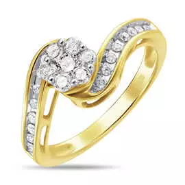 Золотое кольцо c бриллиантами