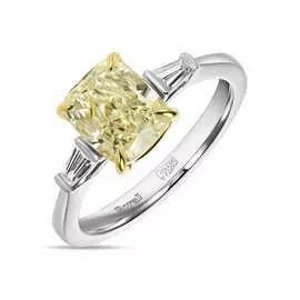 Золотое кольцо c бриллиантами