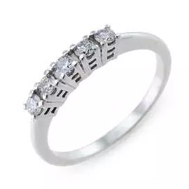 Золотое кольцо c бриллиантами