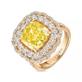 Золотое кольцо c бриллиантами