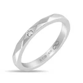 Золотое кольцо c бриллиантом