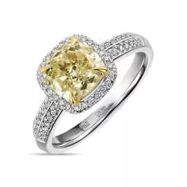 Золотое кольцо c бриллиантами