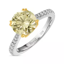 Золотое кольцо c бриллиантами