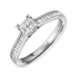 Золотое кольцо c бриллиантами