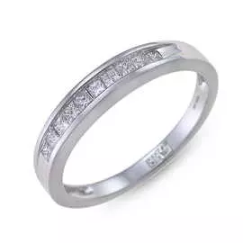 Золотое кольцо c бриллиантами