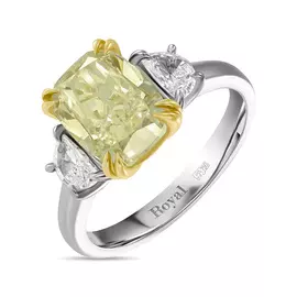 Золотое кольцо c бриллиантами