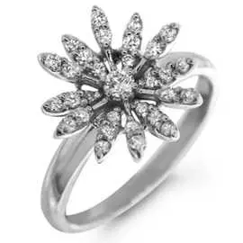 Золотое кольцо c бриллиантами