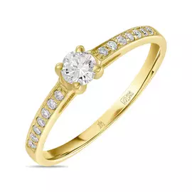 Золотое кольцо c бриллиантами