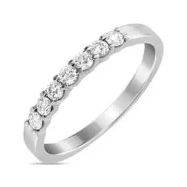 Золотое кольцо c бриллиантами