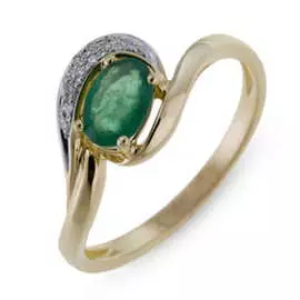 Золотое кольцо c бриллиантами и изумрудом
