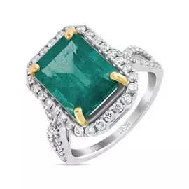 Золотое кольцо c бриллиантами и изумрудом