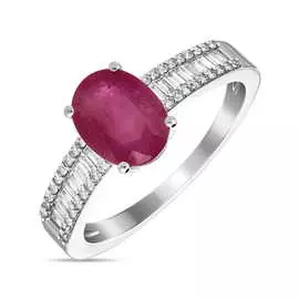 Золотое кольцо c бриллиантами и рубином