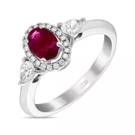 Золотое кольцо c бриллиантами и рубином