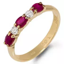 Золотое кольцо c бриллиантами и рубином