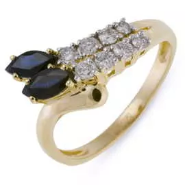 Золотое кольцо c бриллиантами и сапфирами