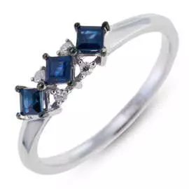 Золотое кольцо c бриллиантами и сапфирами