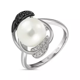 Золотое кольцо c бриллиантами и жемчугом