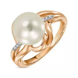 Золотое кольцо c бриллиантами и жемчугом