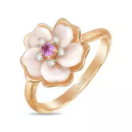 Золотое кольцо c бриллиантами, перламутром и сапфиром