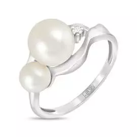 Золотое кольцо c бриллиантом и жемчугом