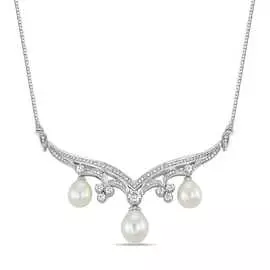 Золотое колье c бриллиантами, жемчугом и сапфирами