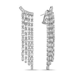 Золотые серьги c бриллиантами