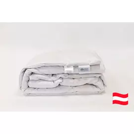 Одеяло теплое White Familie Down кассетное 200x220 см